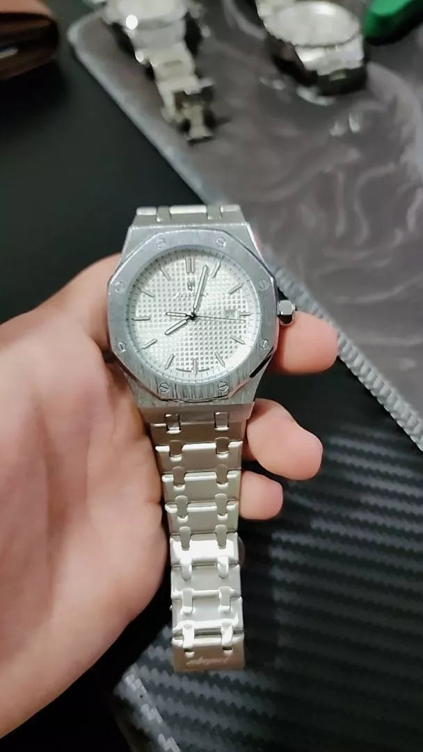 <p>★★★★★ Mehr als 15.000 Kunden vertrauen uns</p>